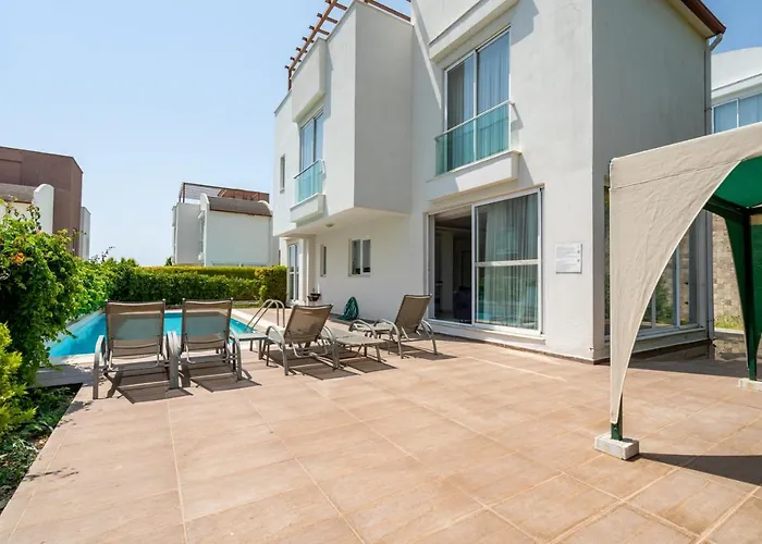 Ada Villas